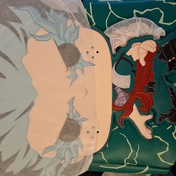 Loungefly Deku My Hero Academia Bag (Glows in the dark) - Picture 5 of 5